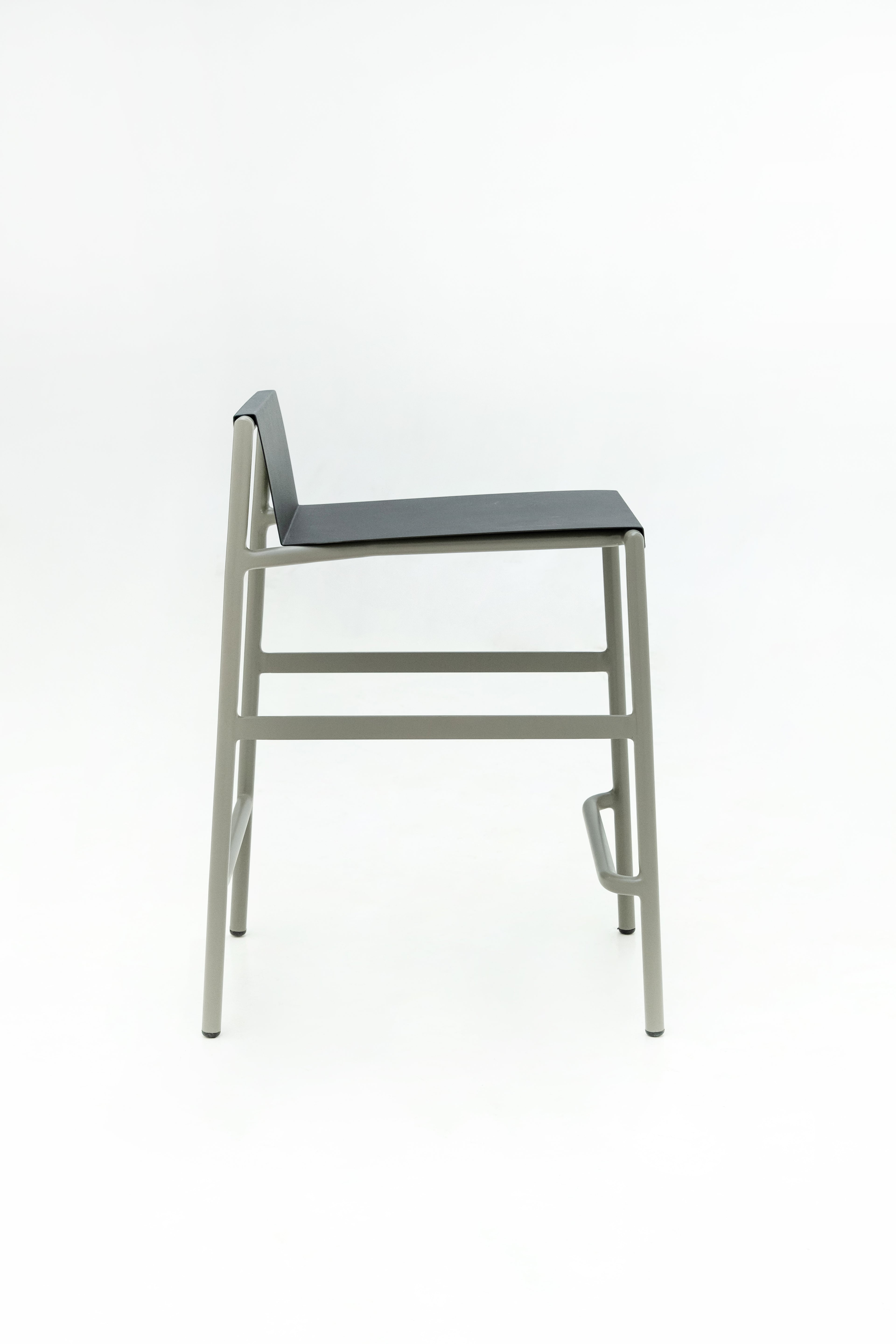 Mono Bar Stool