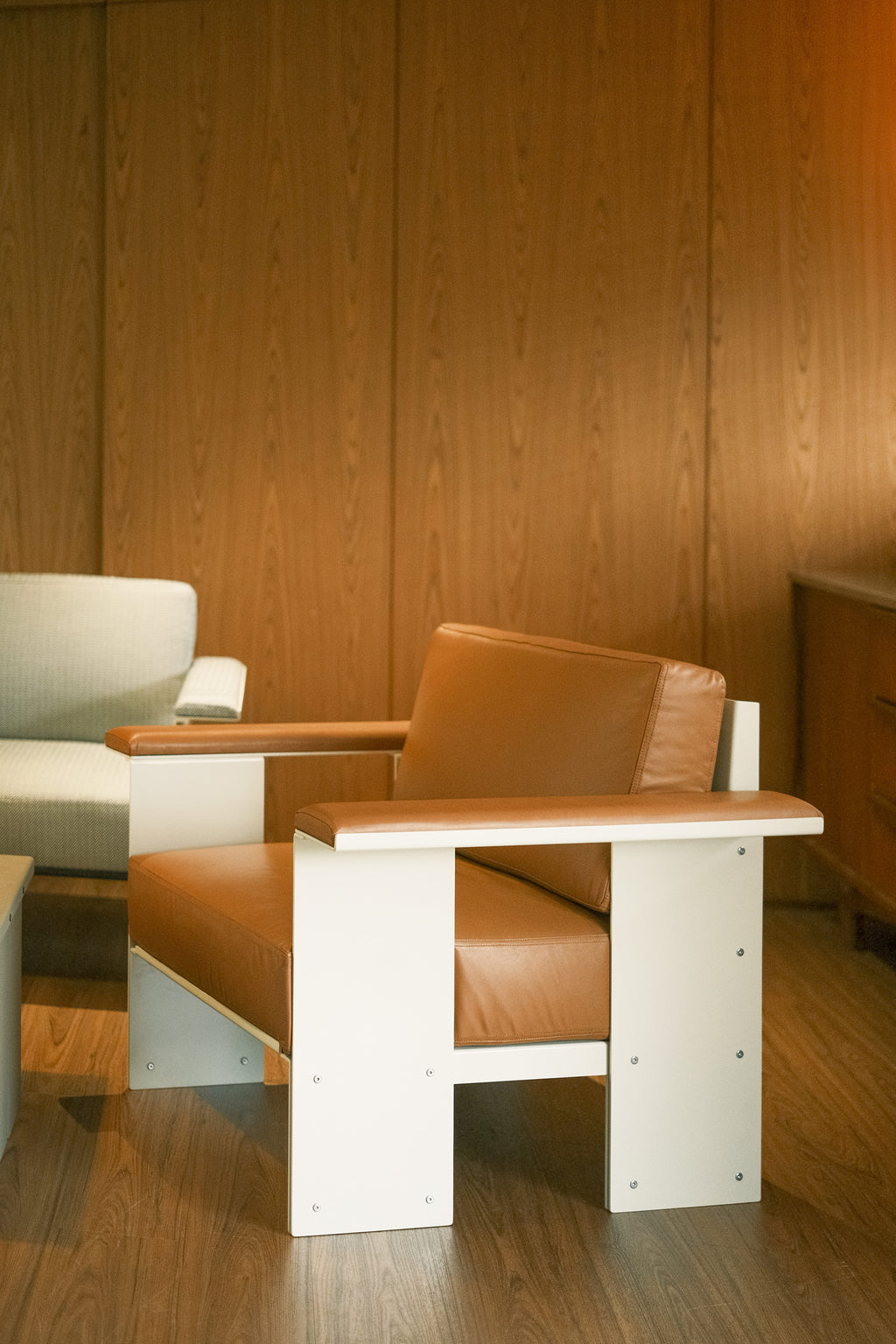 The Single Sofa - White, Leather(Light Brown)